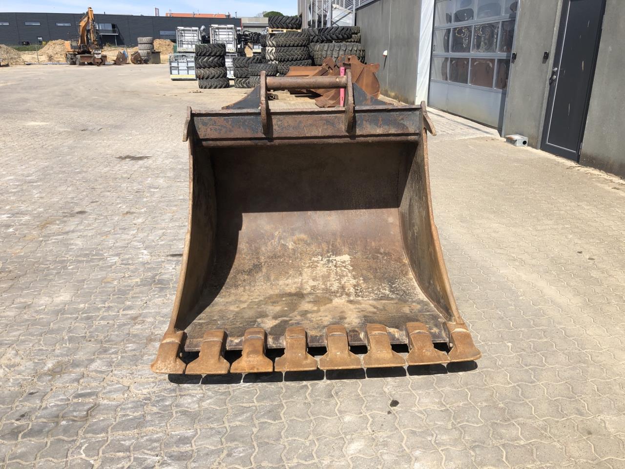 Graveskovl, med tænder