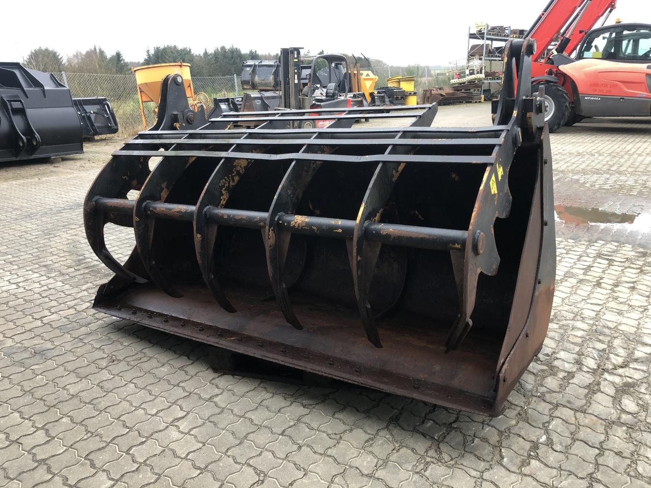 Overfaldsskovl, CBG2480/2000MS