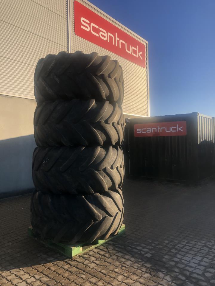 4 dæk 750/65R26 