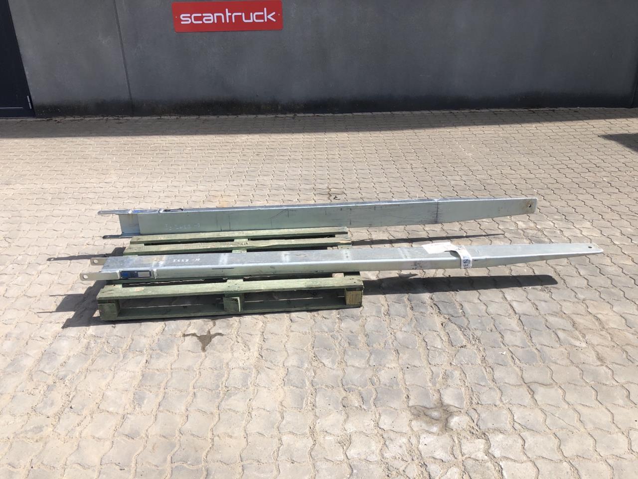 Forlængergaffelsæt - 3000kg - 2400mm